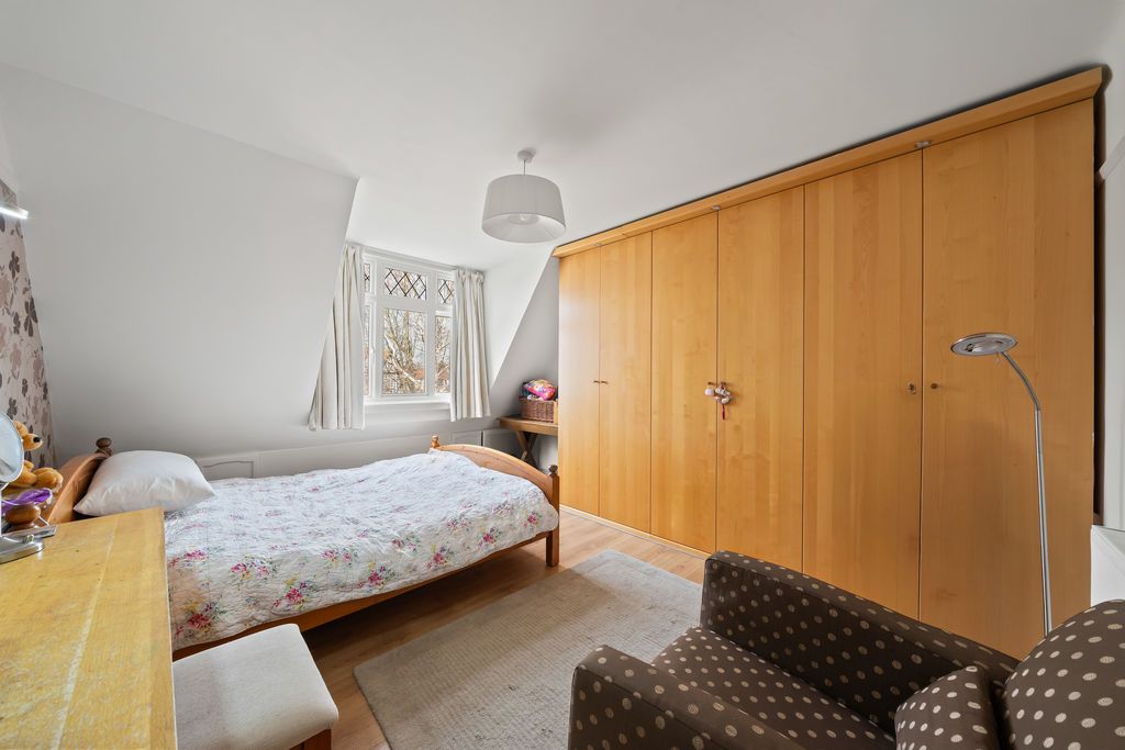 Additional image 16 of 3 bed detached house for saleChurch Road, Worcester Park KT4