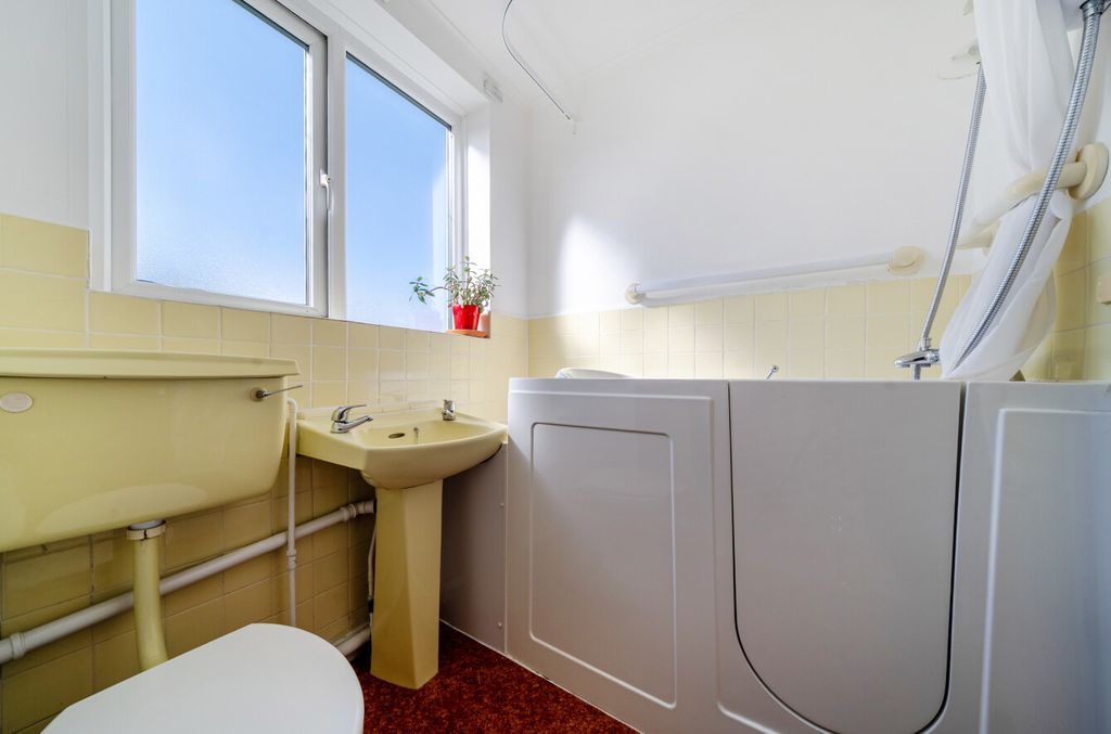 Additional image 12 of 4 bed detached house for saleOyster Street, Old Portsmouth, Hampshire PO1