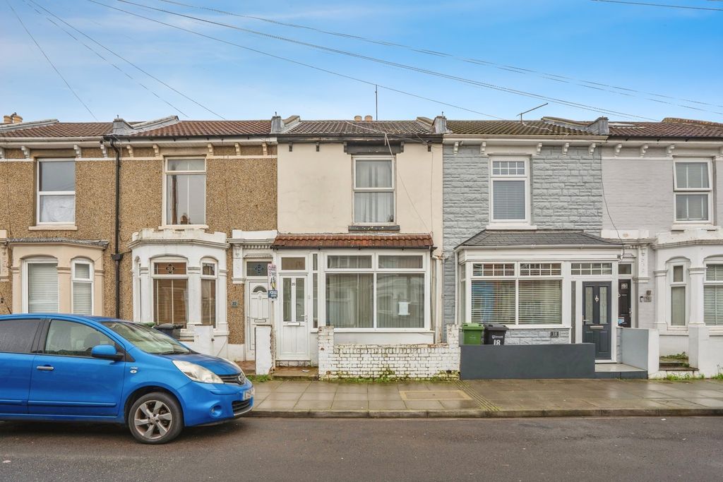 3 bed terraced house for saleDover Road, Portsmouth, Hampshire PO3