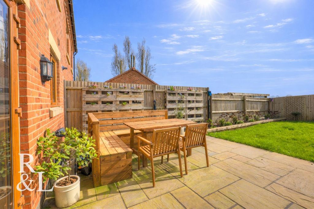 Additional image 23 of 3 bed semi-detached house for salePoplar Close, Overseal DE12