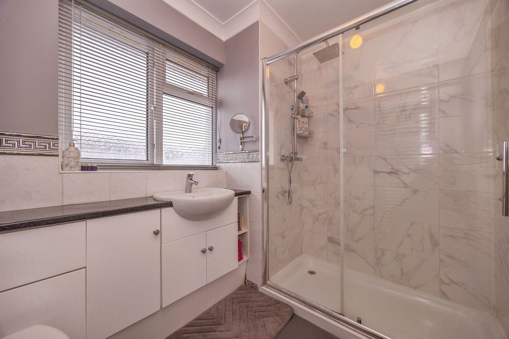 Additional image 18 of 4 bed end terrace house for saleSeaway Crescent, Southsea PO4