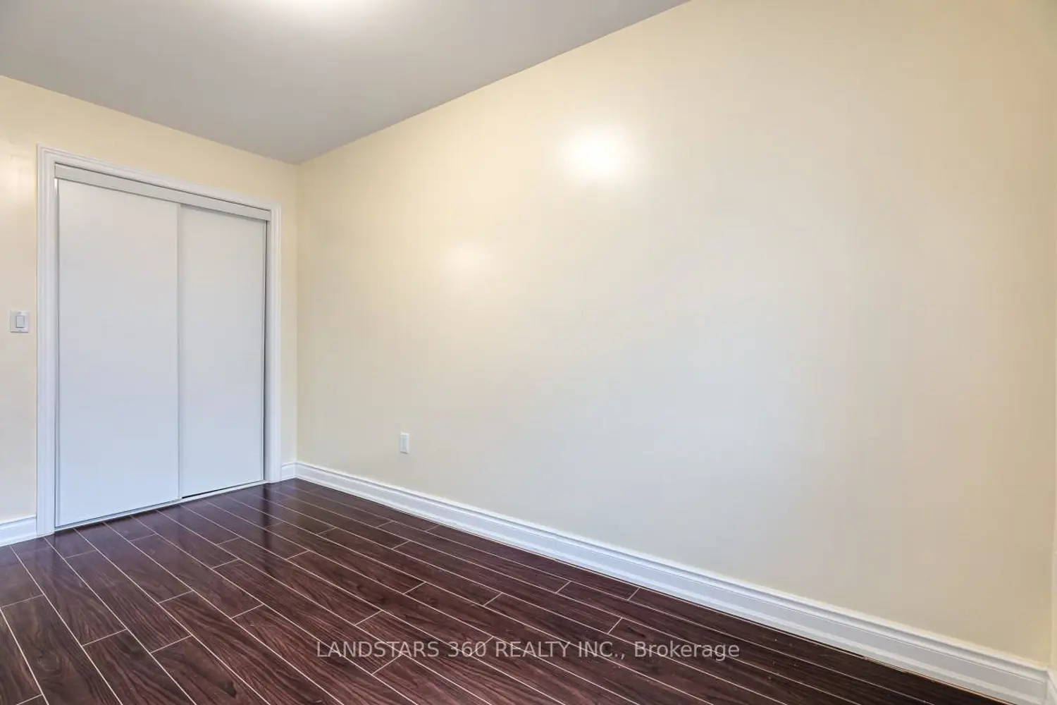 Additional image 15 of 9133 Bayview Avenue 69