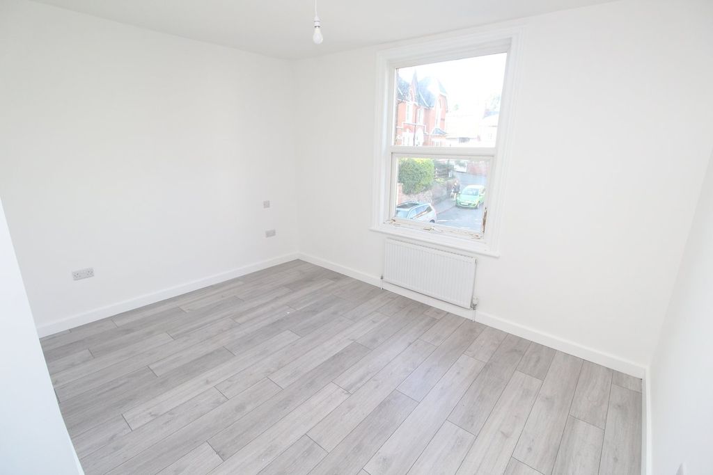 Additional image 7 of 3 bed flat for saleThe Cross, Enderby, Leicester LE19