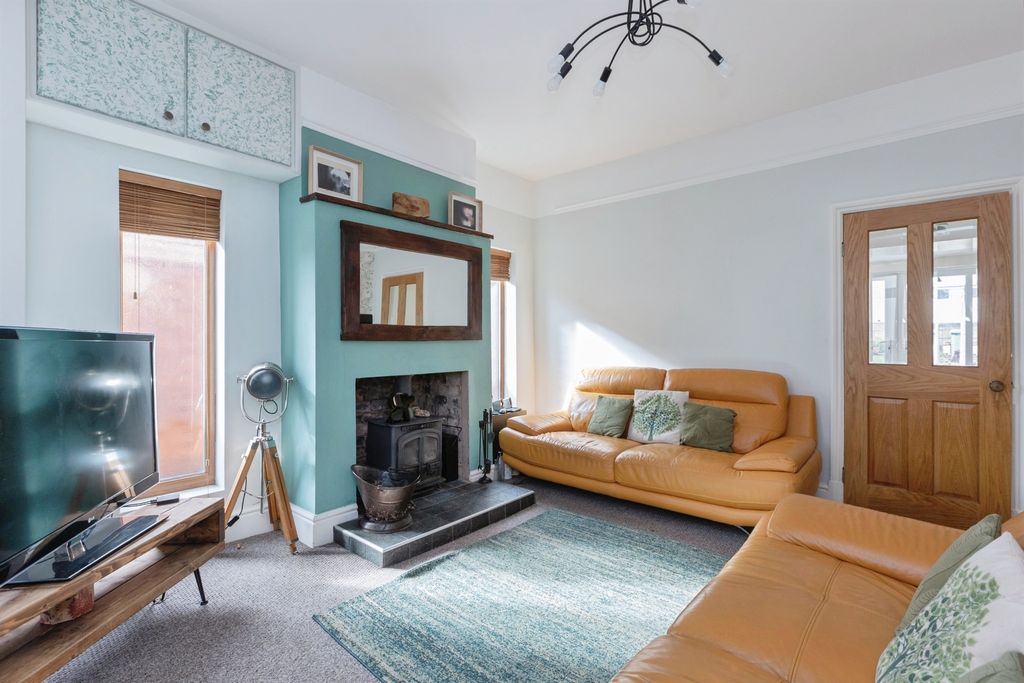 Additional image 9 of 4 bed semi-detached house for saleAlbert Street, Fleckney, Leicester LE8
