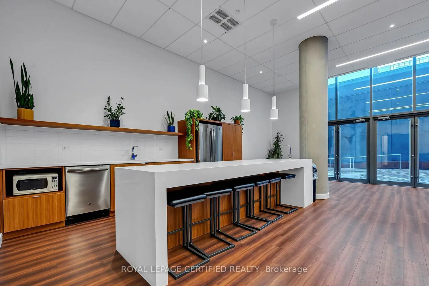 Additional image 15 of 160 Flemington Road 1409