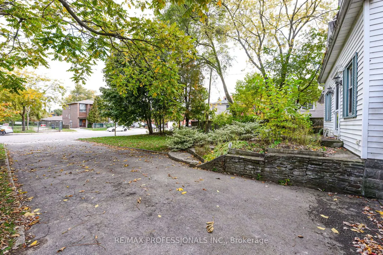 Additional image 7 of 10 Broadview Avenue