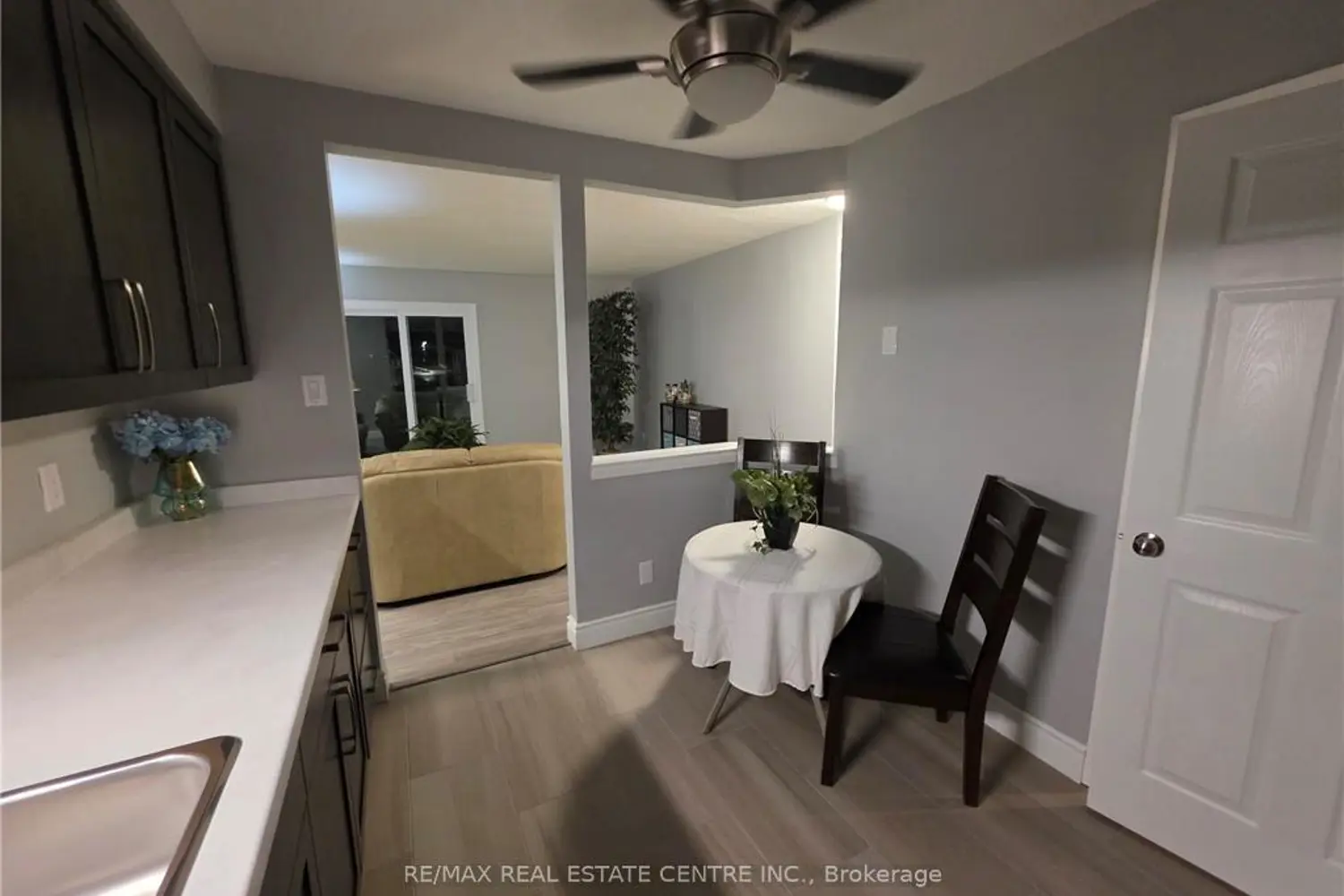 Additional image 7 of 565 Greenfield Avenue 106