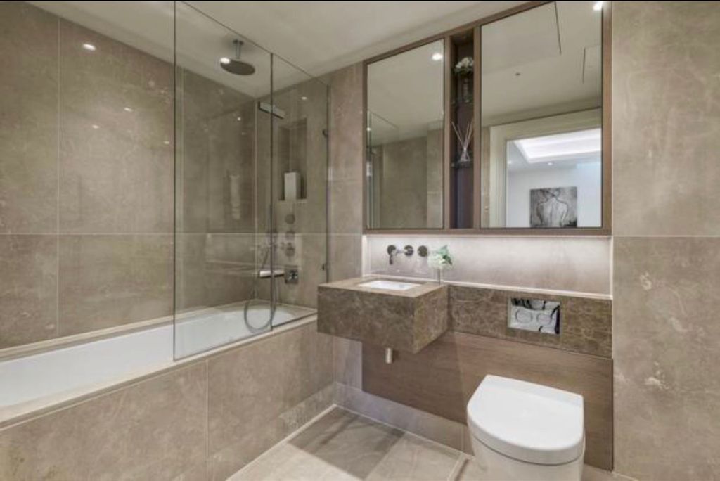 Additional image 9 of 3 bed flat for saleRichmond Hill, Richmond TW10