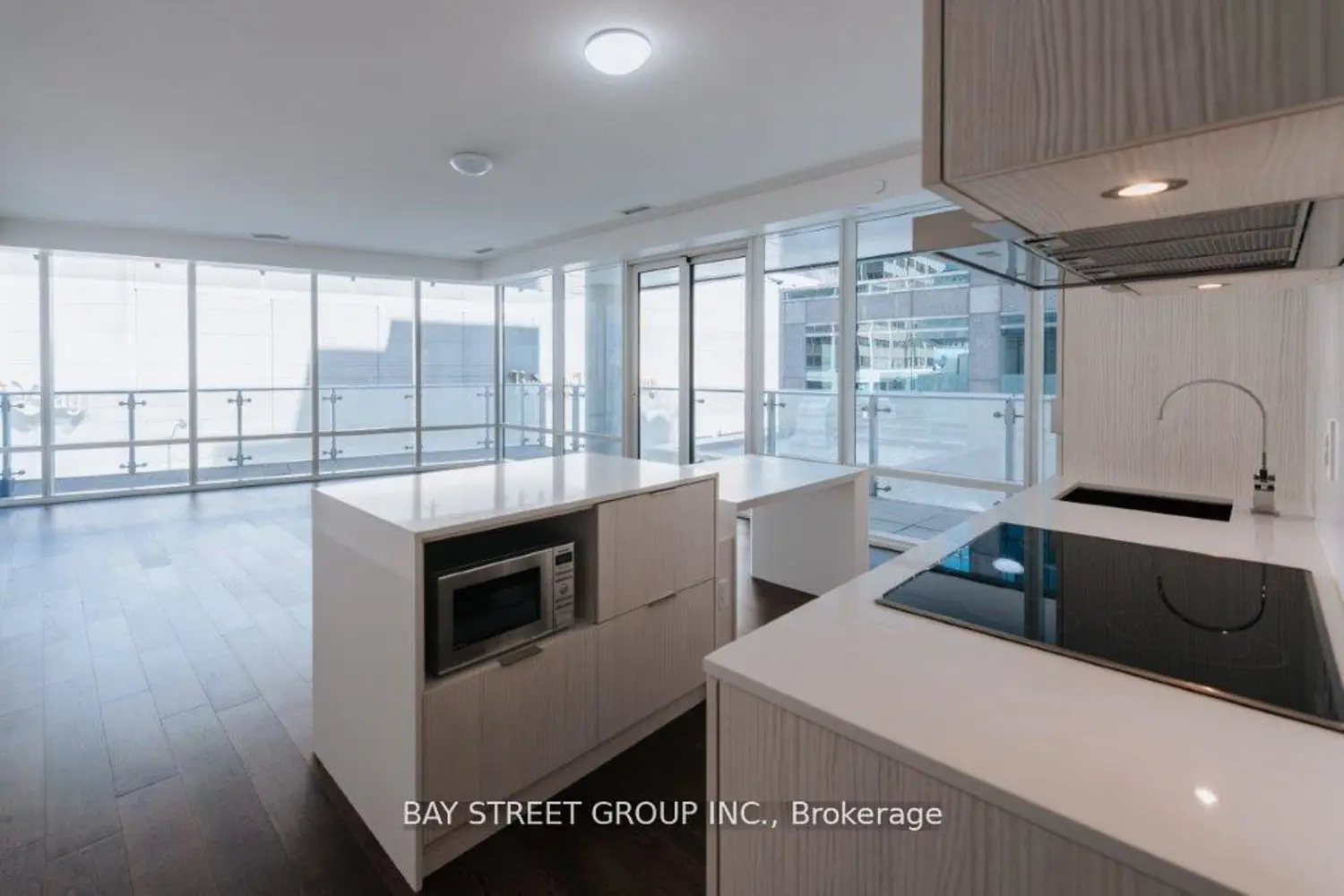 Additional image 3 of 1 Bloor Street 326