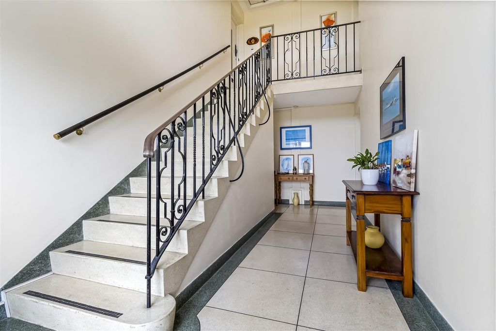 Additional image 22 of 2 bed flat for saleMarine Drive, Goring, Worthing BN12