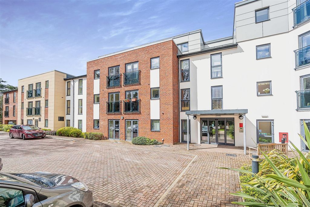 Additional image 22 of 2 bed flat for saleThorneycroft, Wood Road, Tettenhall WV6