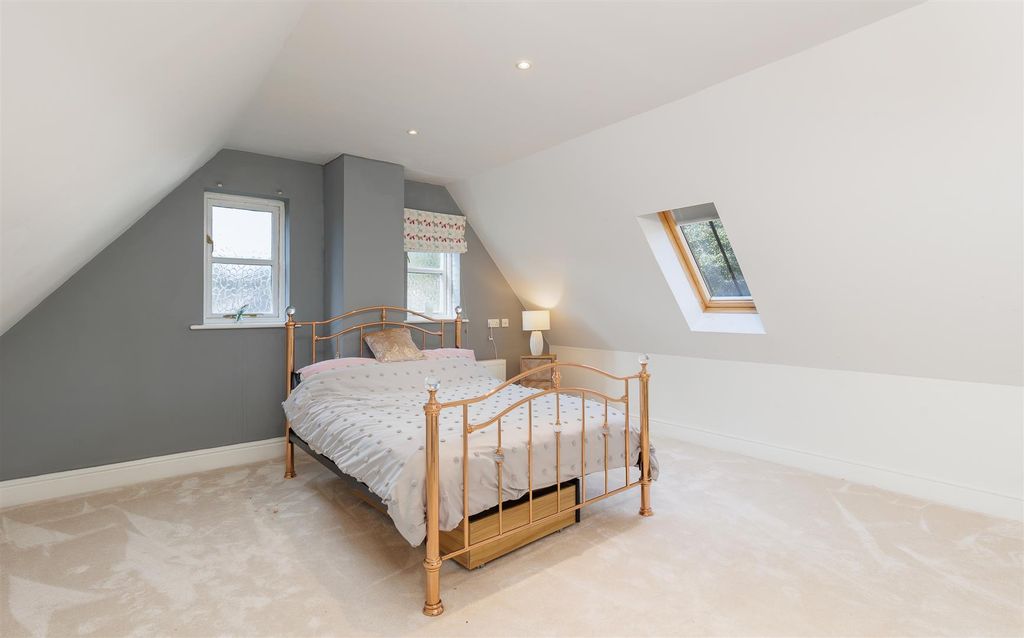 Additional image 17 of 6 bed detached house for saleCarisbrooke, Isle Of Wight PO30