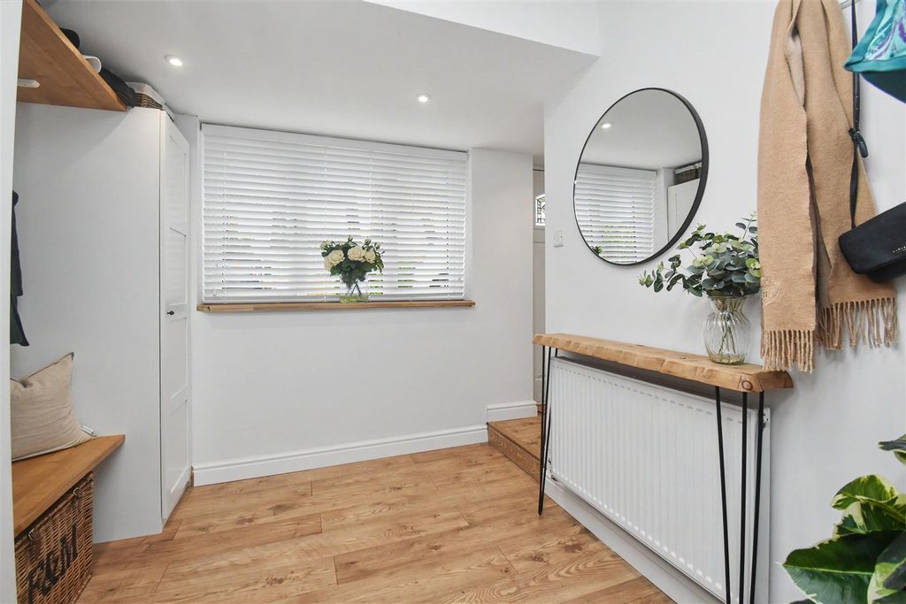 Additional image 11 of 4 bed detached house for saleStonepit Drive, Cottingham, Market Harborough LE16