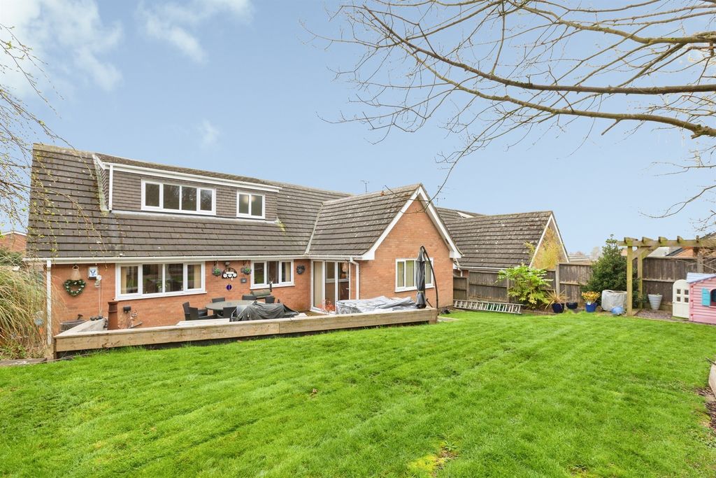 Additional image 20 of 4 bed detached bungalow for saleDrummond Road, Enderby, Leicester LE19