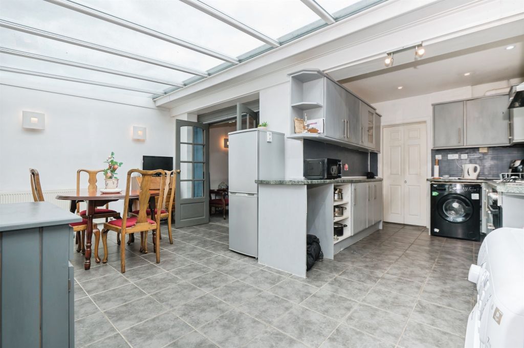 Additional image 5 of 2 bed detached bungalow for saleWoodmill Lane, Southampton SO18