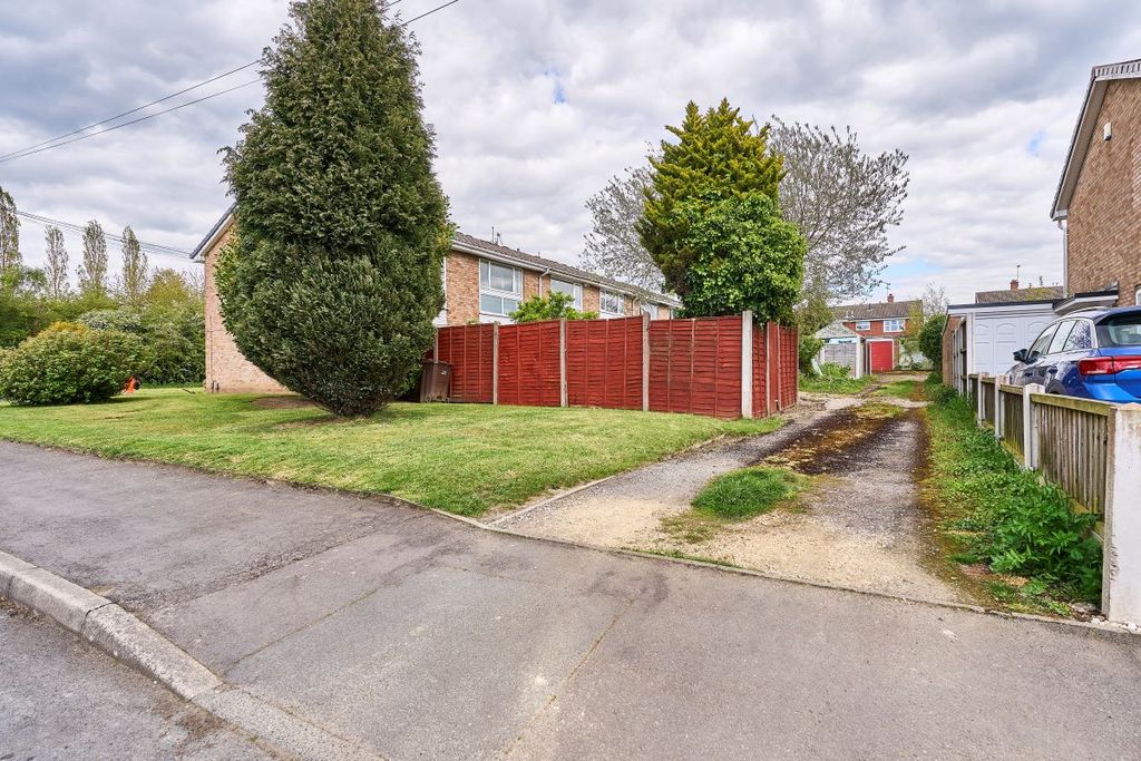 Additional image 11 of 1 bed maisonette for sale30 Treetops Drive, Willenhall WV12