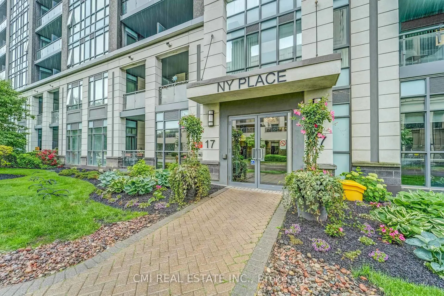 17 Kenaston Gardens 509