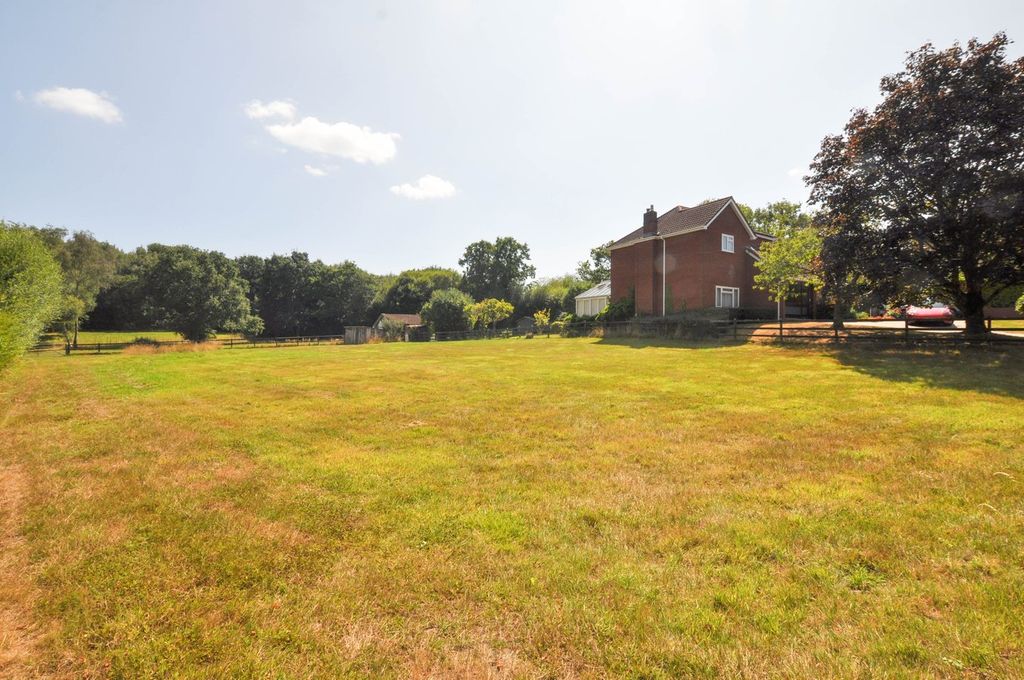 Additional image 20 of 3 bed detached house for saleLonnen Road, Wimborne BH21