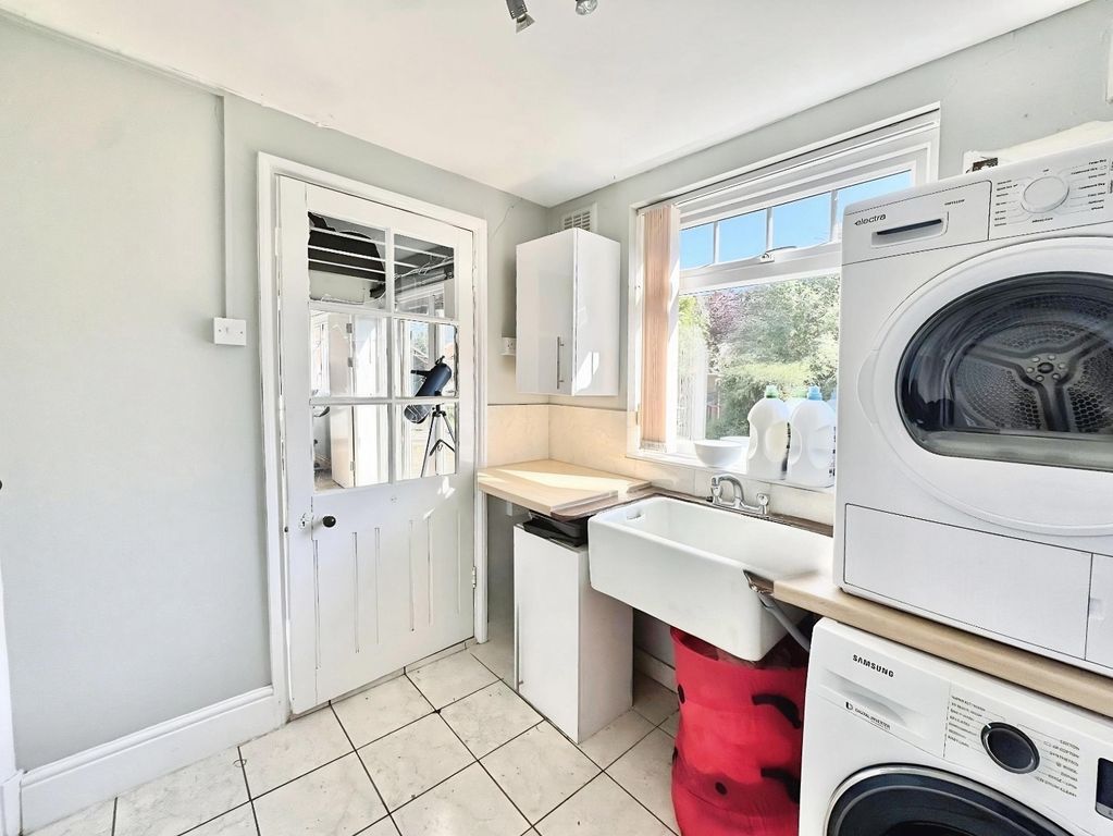 Additional image 14 of 4 bed detached house for saleLutterworth Road, Blaby, Leicester LE8