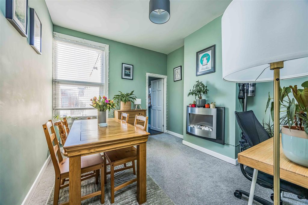 Additional image 6 of 1 bed flat for saleOrchard Road, Southsea PO4