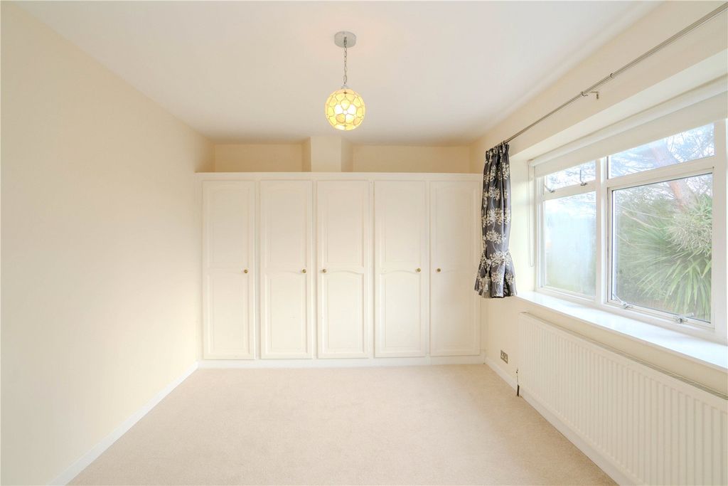 Additional image 10 of 3 bed semi-detached house for saleMaguire Drive, Richmond TW10