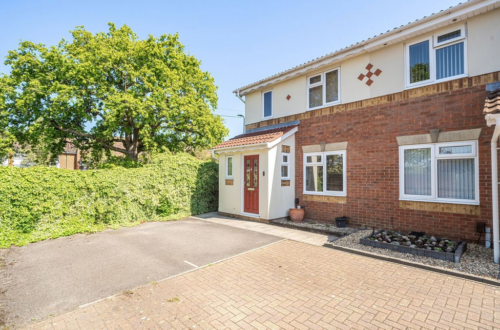 Additional image 2 of 3 bed semi-detached house for saleWatts Close, Maybush, Southampton, Hampshire SO16