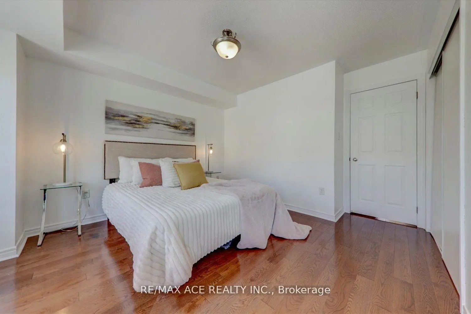 Additional image 14 of 43 Kawneer Terrace