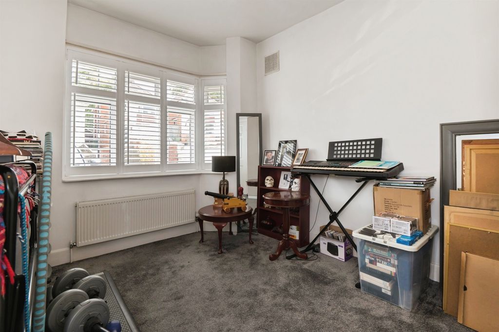 Additional image 11 of 2 bed detached bungalow for saleWoodmill Lane, Southampton SO18