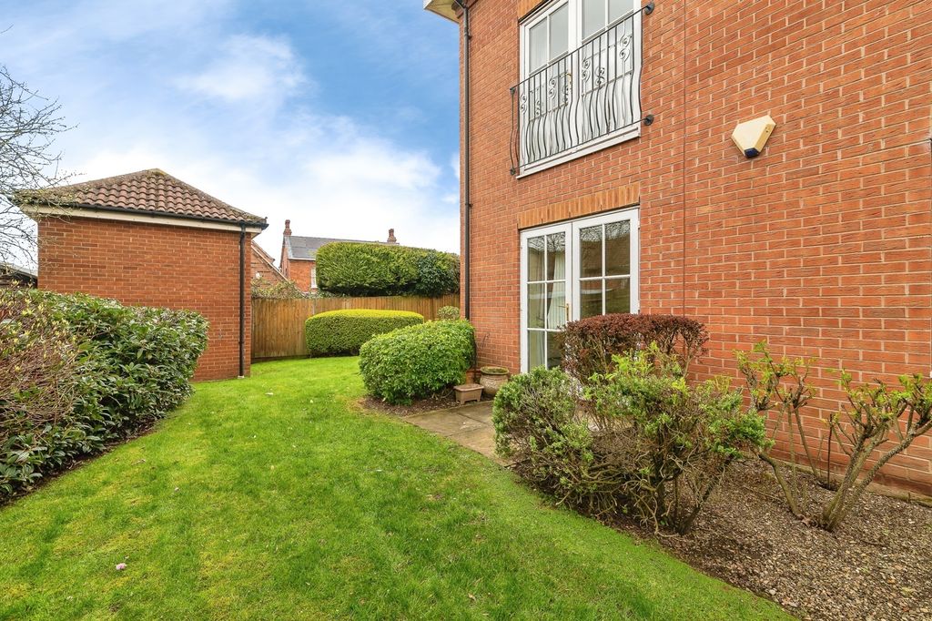 Additional image 11 of 2 bed flat for saleMoor Lane, Bingham, Nottingham NG13