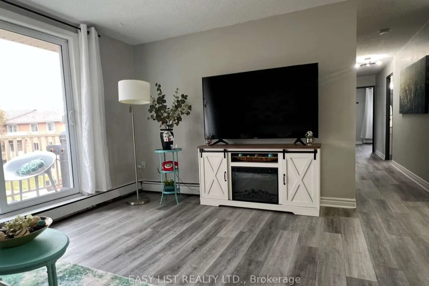 Additional image 19 of 1582 Ernest Avenue 304