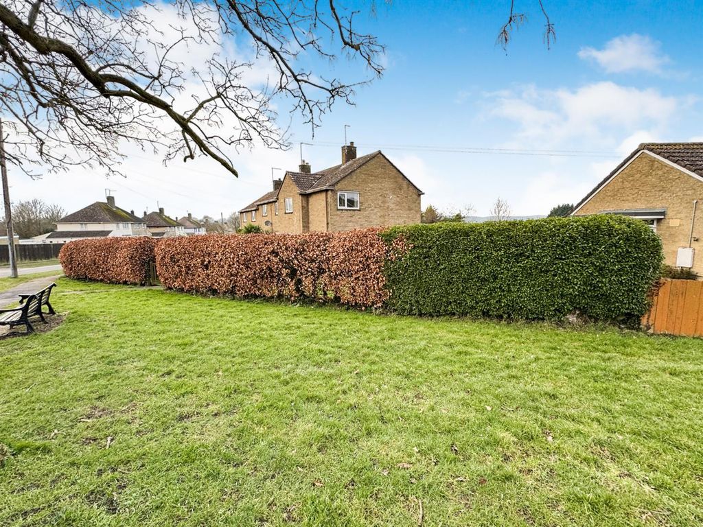 Additional image 32 of 3 bed semi-detached house for saleBerryfield Road, Cottingham, Market Harborough LE16