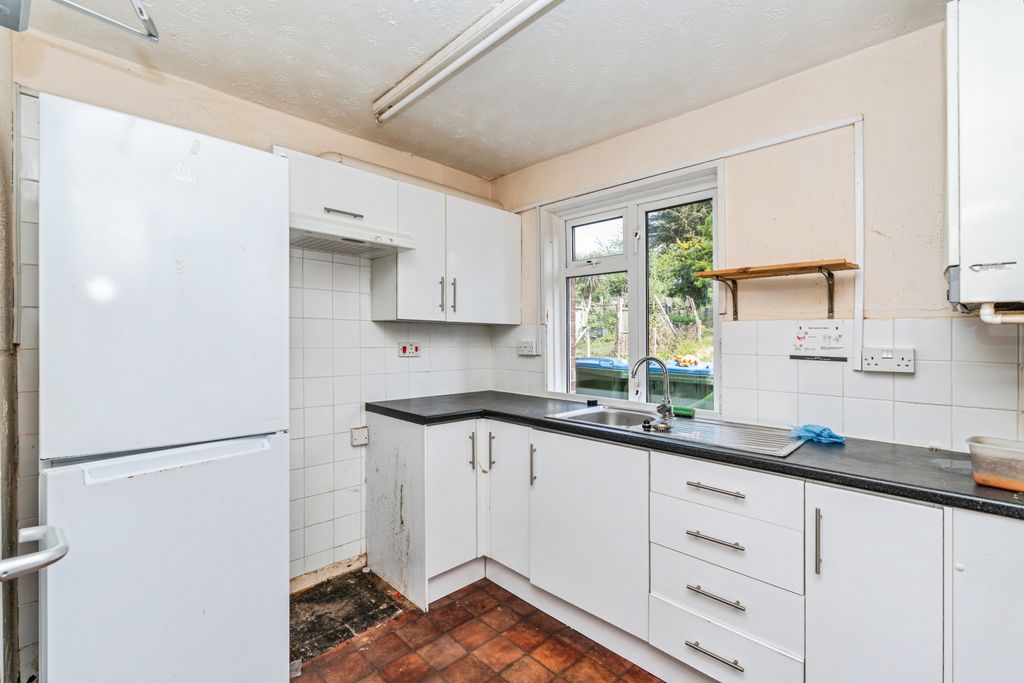 Additional image 13 of 3 bed semi-detached house for saleHarrison Road, Southampton SO17