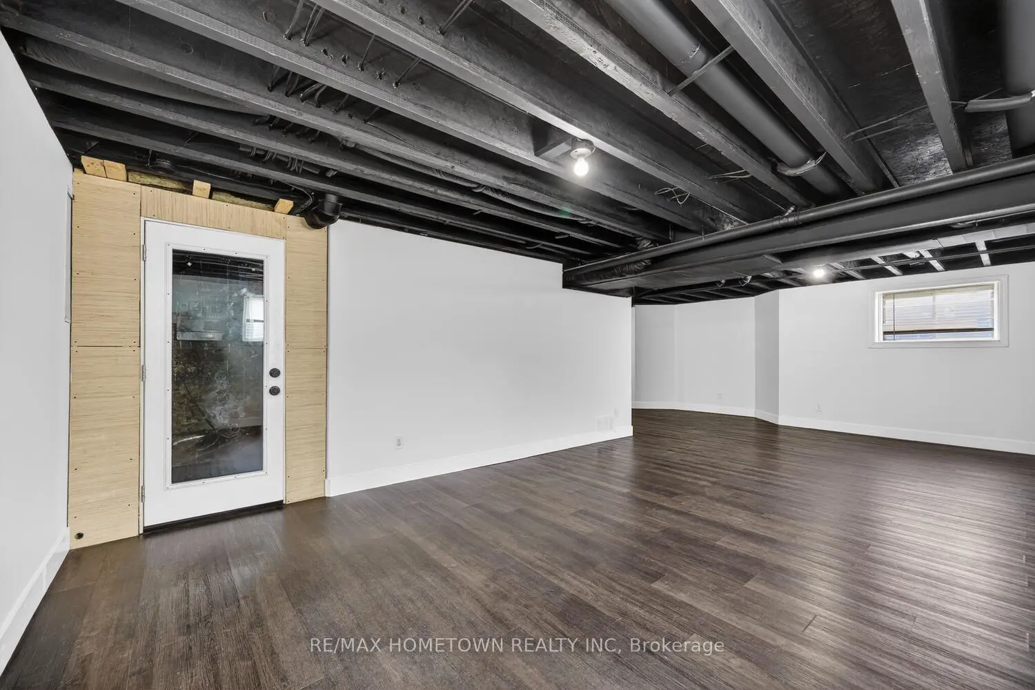 Additional image 16 of 1147 Mcclure Crescent