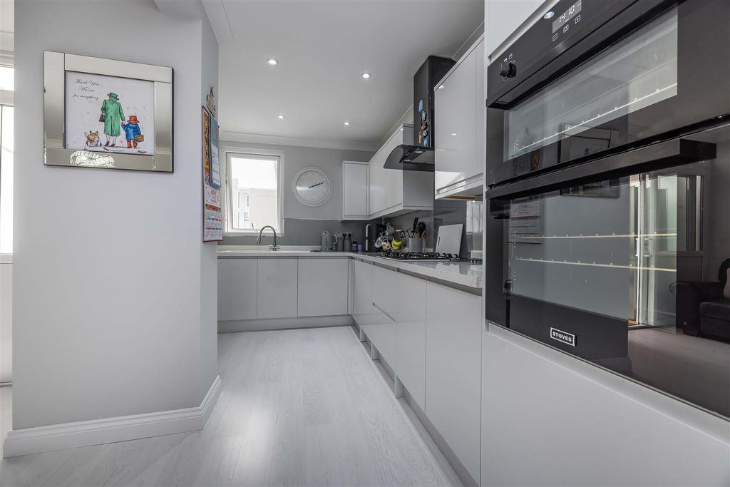 Additional image 9 of 3 bed terraced house for saleMagdalen Road, Portsmouth PO2