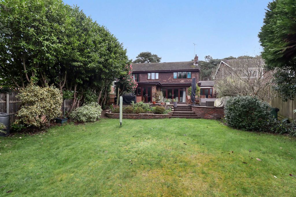 Additional image 22 of 4 bed link detached house for saleHeathpark Drive, Windlesham GU20