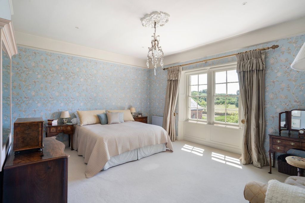 Additional image 8 of 7 bed detached house for saleSouth Leigh, Witney, Oxfordshire OX29
