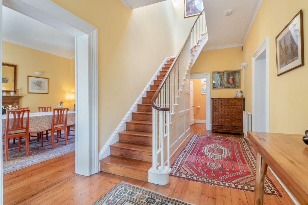 Additional image 4 of 6 bed detached house for saleVicarage Road, Yateley, Hampshire GU46