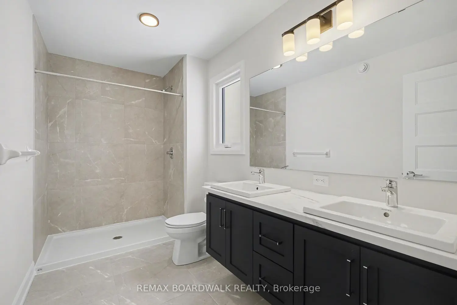 Additional image 10 of 967 Chablis Crescent