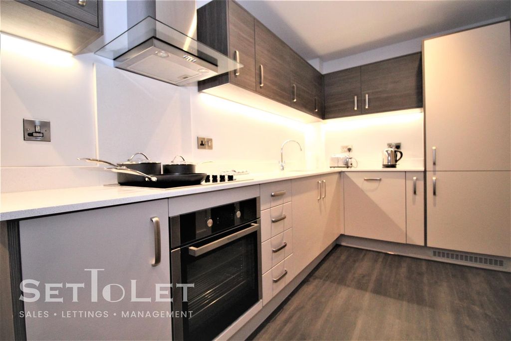 Additional image 5 of 1 bed flat for saleAria Apartments, Chatham Street, Leicester LE1