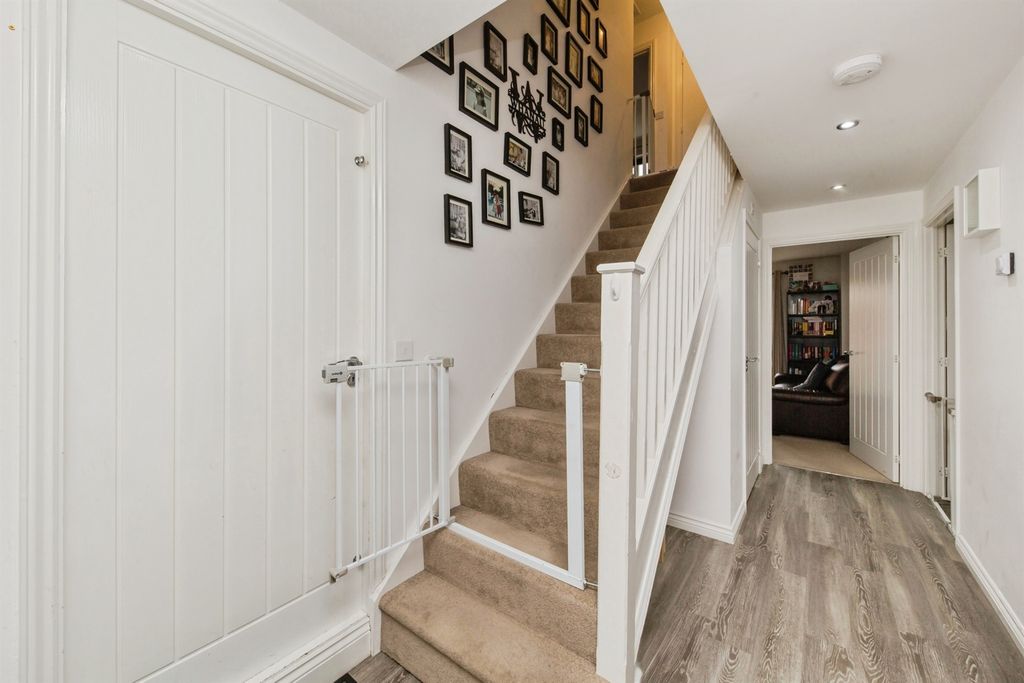 Additional image 2 of 4 bed detached house for saleJames Clarke Road, Winsford CW7