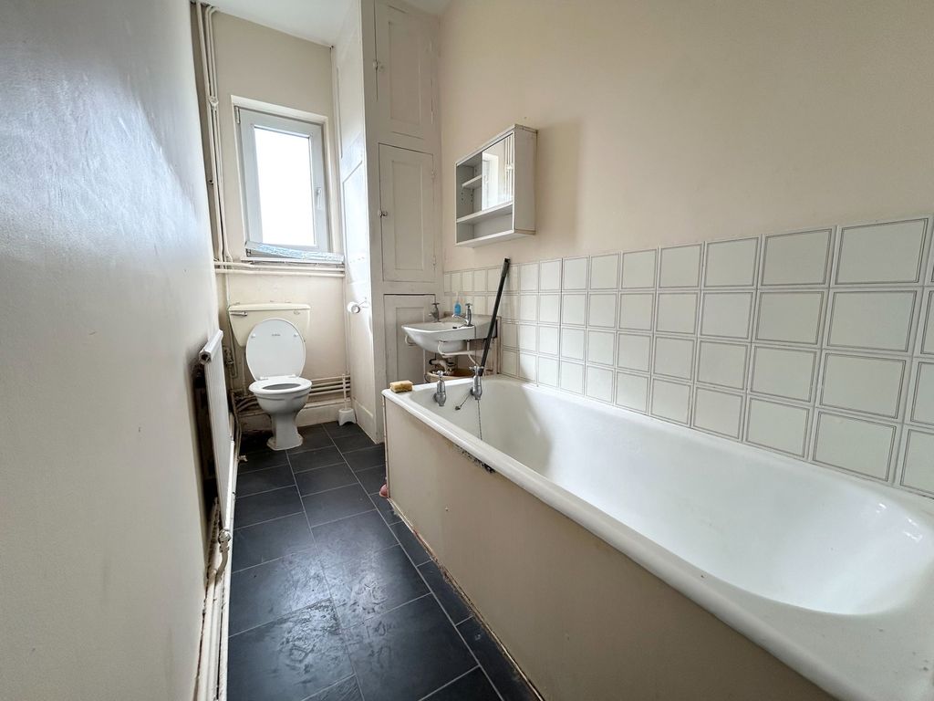 Additional image 7 of 1 bed flat for saleMaiden Street, Syston, Leicester LE7