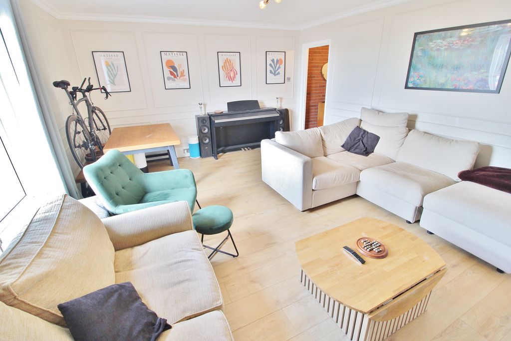 Additional image 10 of 1 bed flat for saleNelson Road, Southsea PO5