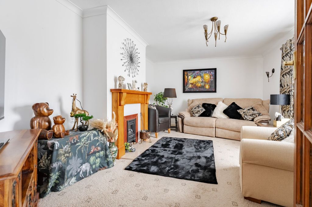 Additional image 9 of 4 bed detached bungalow for saleBellrope Lane, Wymondham NR18