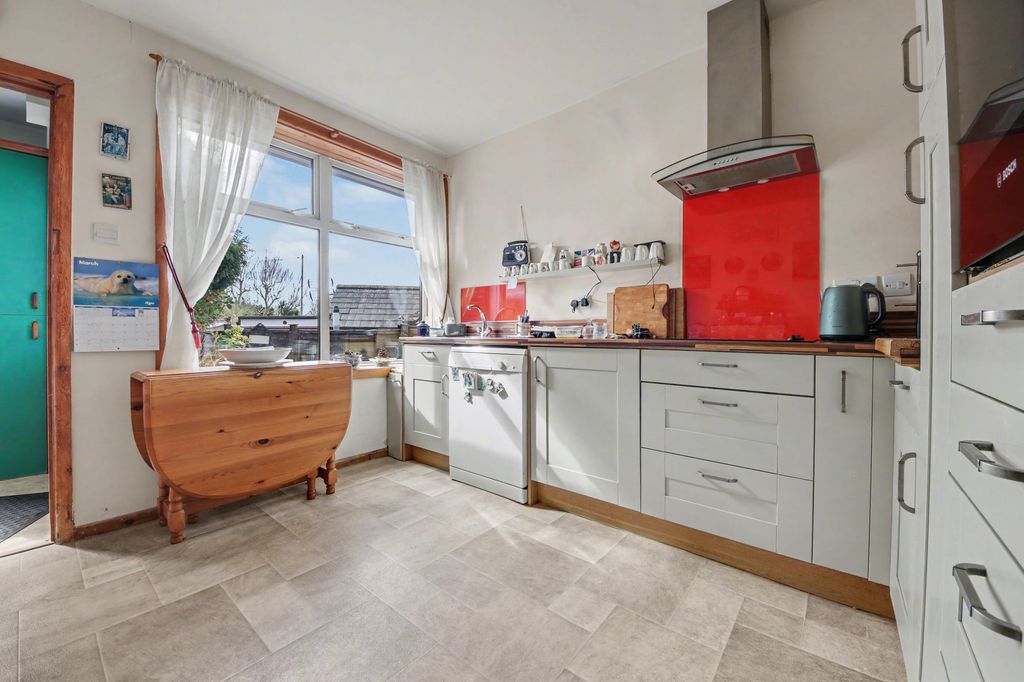 Additional image 3 of 2 bed detached bungalow for saleSouth East Road, Sholing SO19