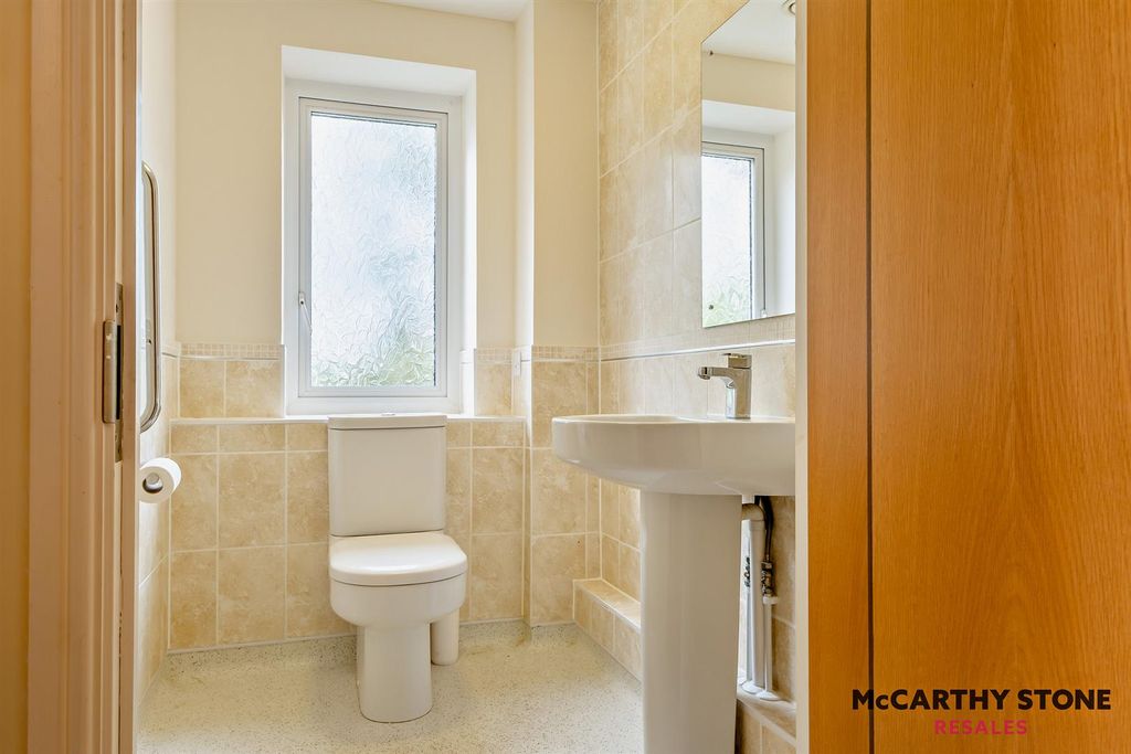 Additional image 23 of 2 bed flat for saleSomers Brook Court, Newport, Isle Of Wight PO30