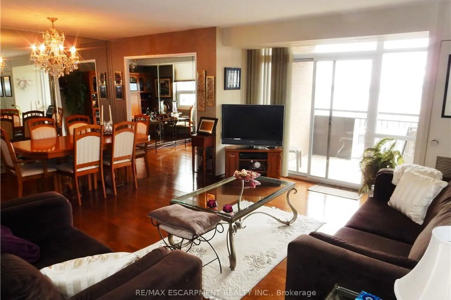 Additional image 7 of 500 Green Road 1512