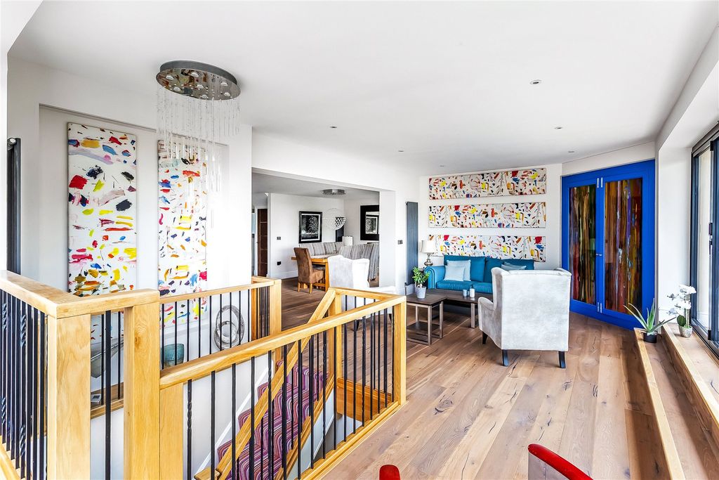 Additional image 19 of 6 bed detached house for saleHook Heath, Surrey GU22