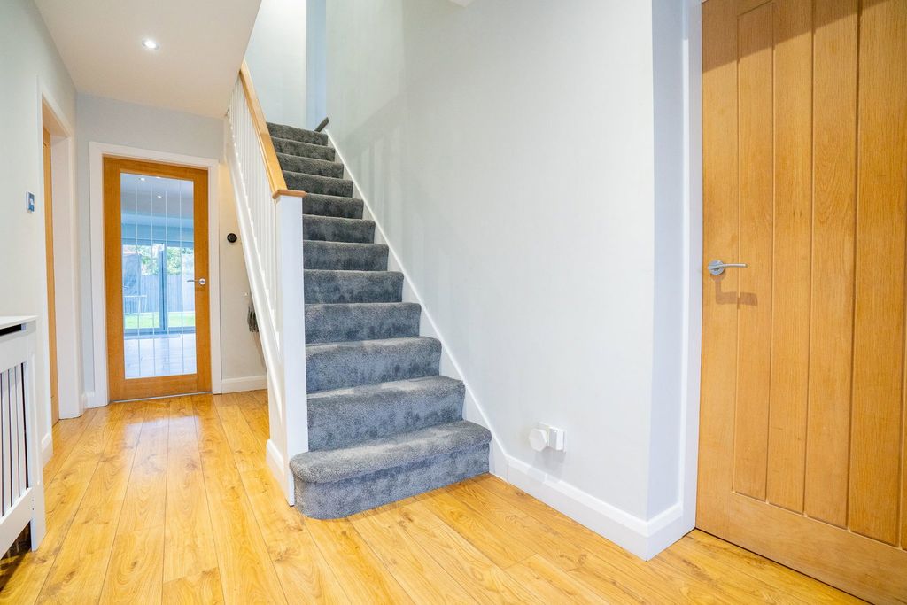 Additional image 8 of 4 bed detached house for saleClarence Avenue, Farnworth, Widnes WA8