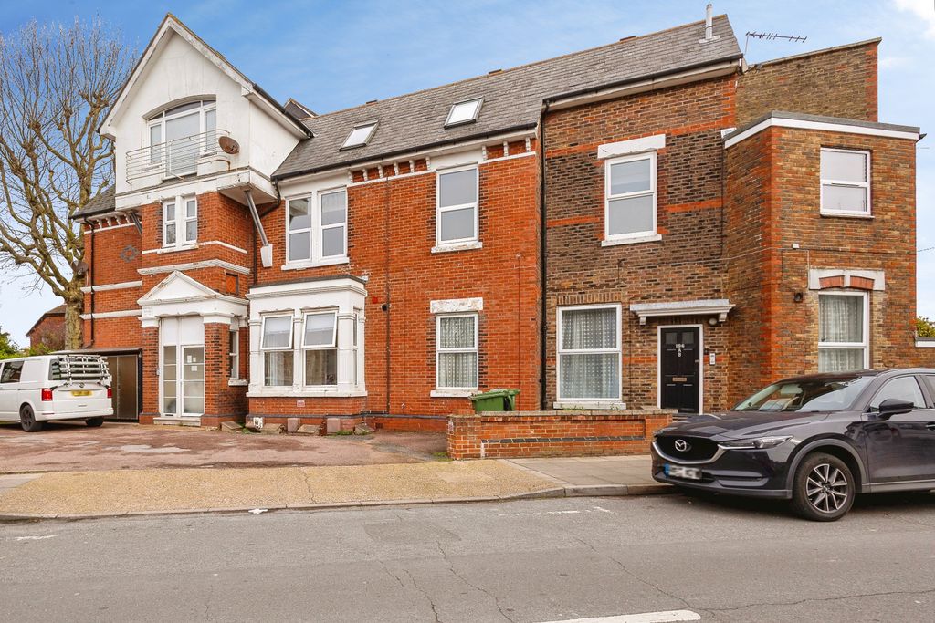 Additional image 18 of 1 bed flat for sale196-198 London Road, Portsmouth PO2