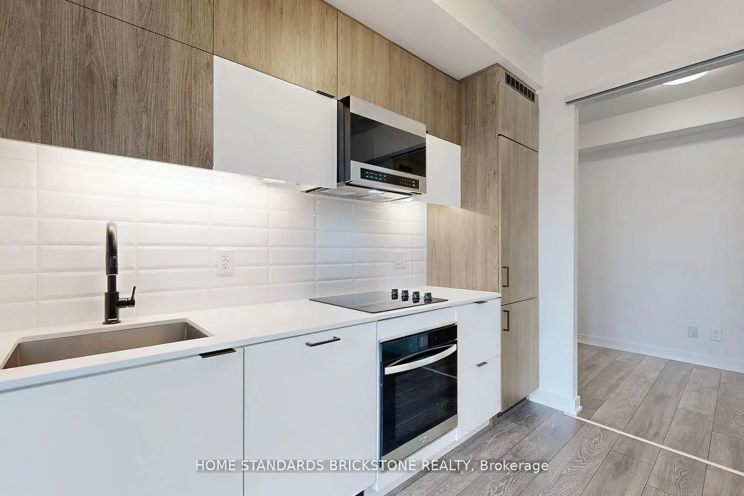 Additional image 12 of 8888 Yonge Street 321